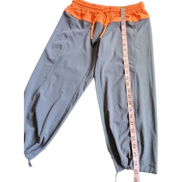Lululemon Step Lively Crop Pants Orange and Gray - Picture 13 of 16